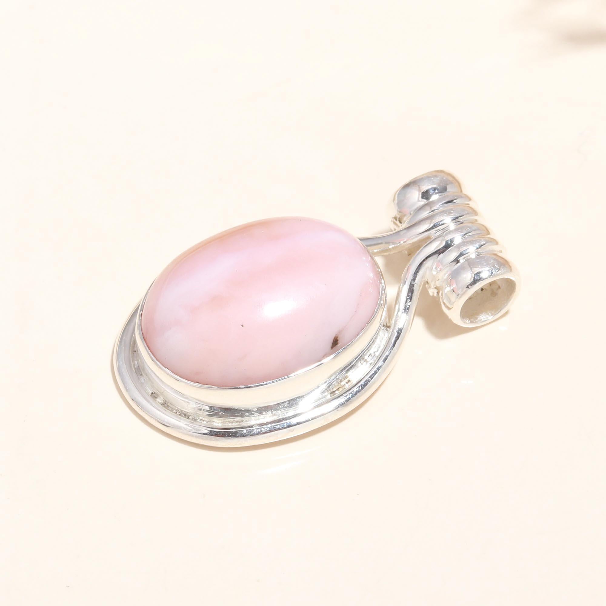 925 Sterling Silver Pink Conch Shell Pendant