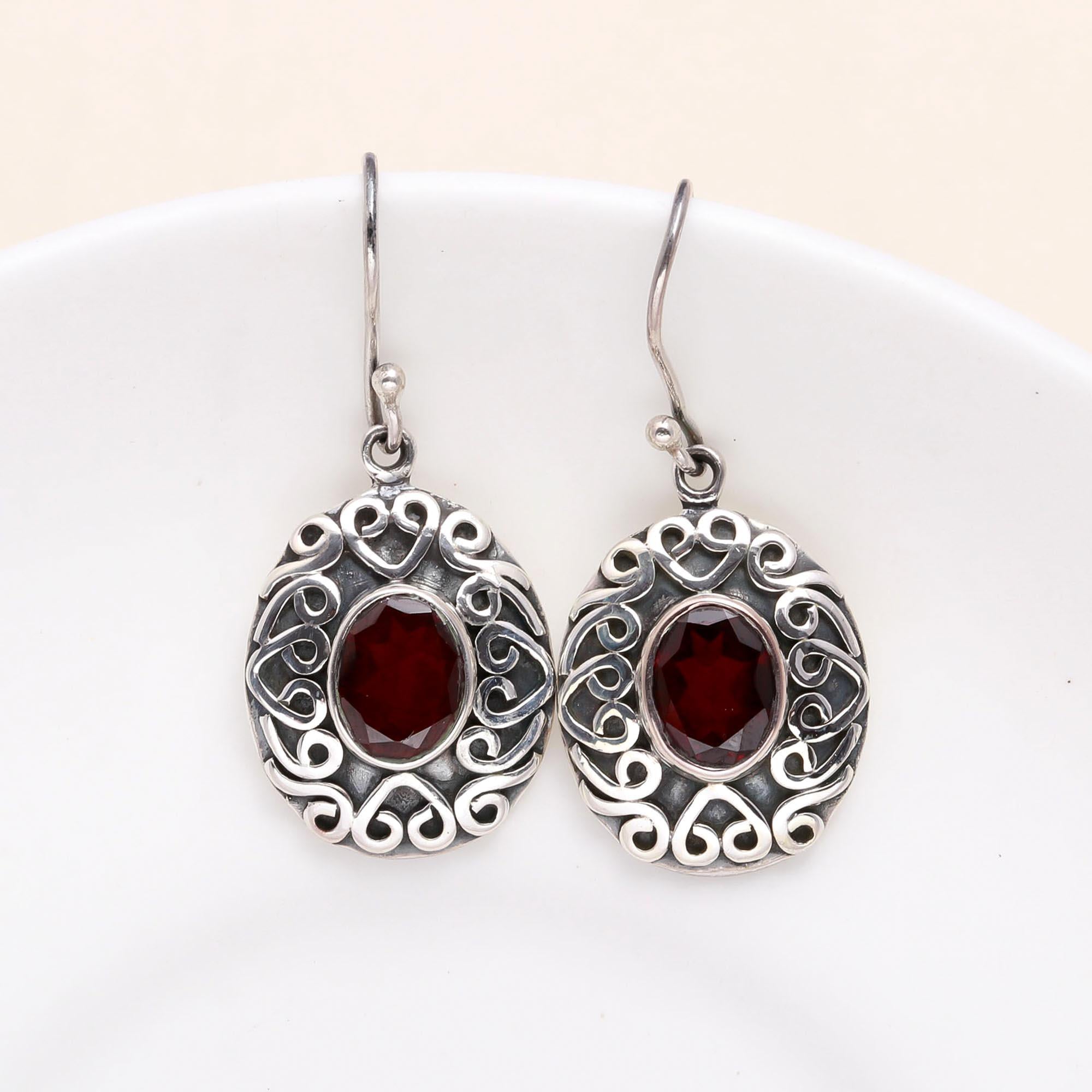 925 Sterling Silver Vintage Garnet Filigree Dangle Earrings