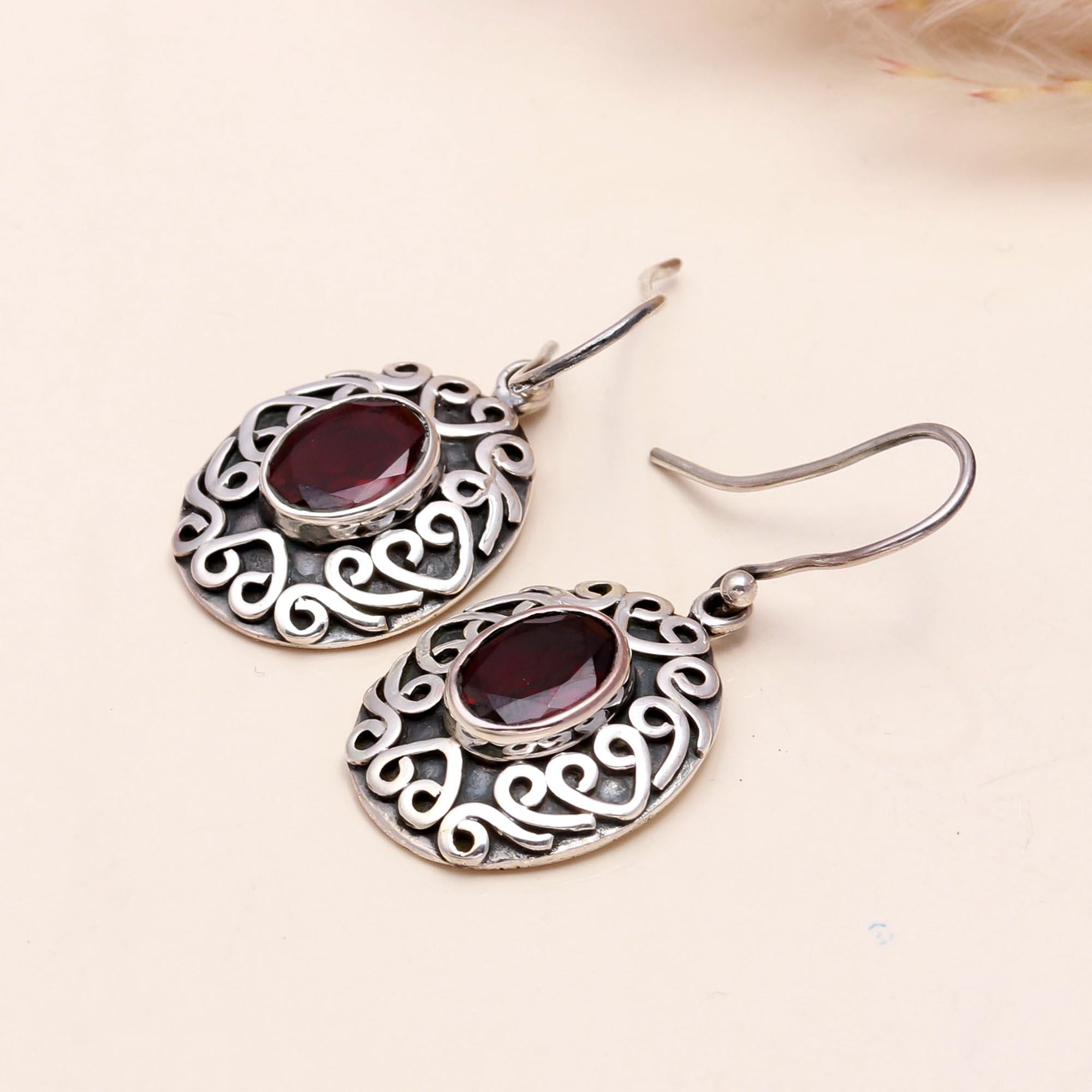 925 Sterling Silver Vintage Garnet Filigree Dangle Earrings
