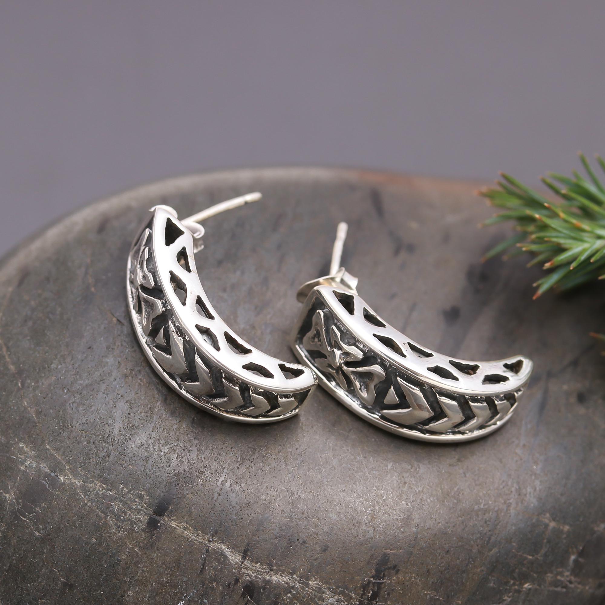 925 Silver Oxidized Patterned Stud Earrings