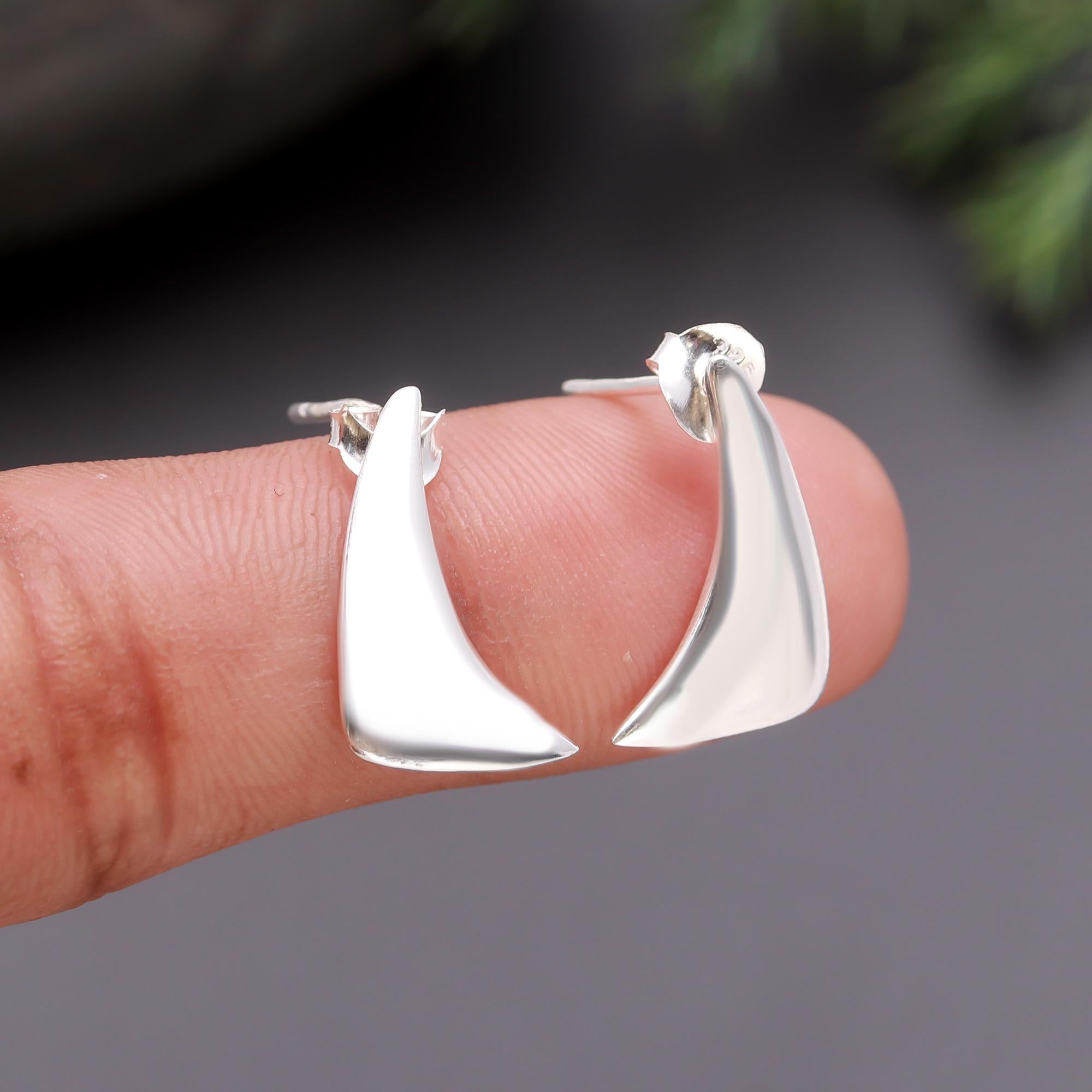 925 Silver Abstract Triangle Stud Earrings