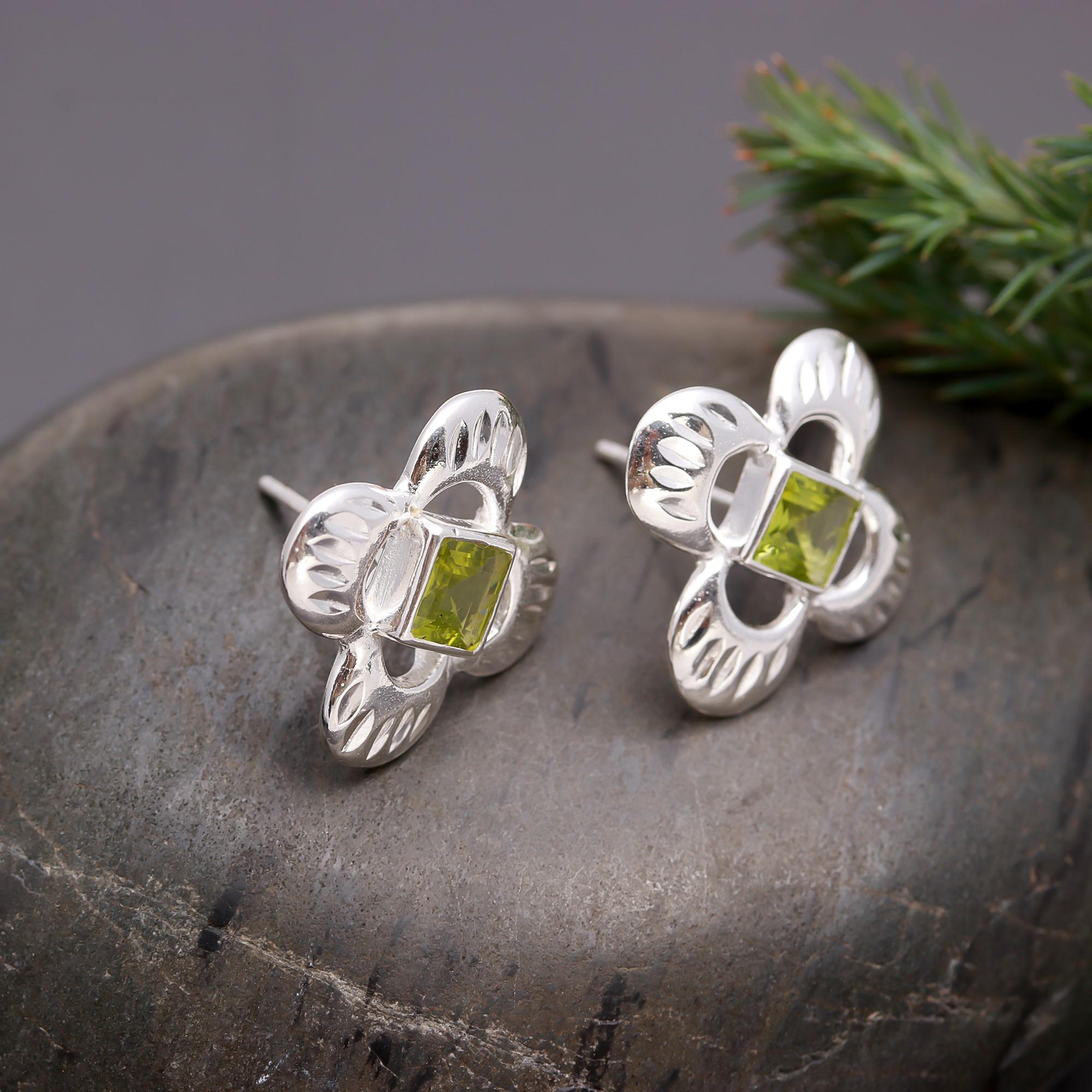 925 Silver Peridot Floral Stud Earrings