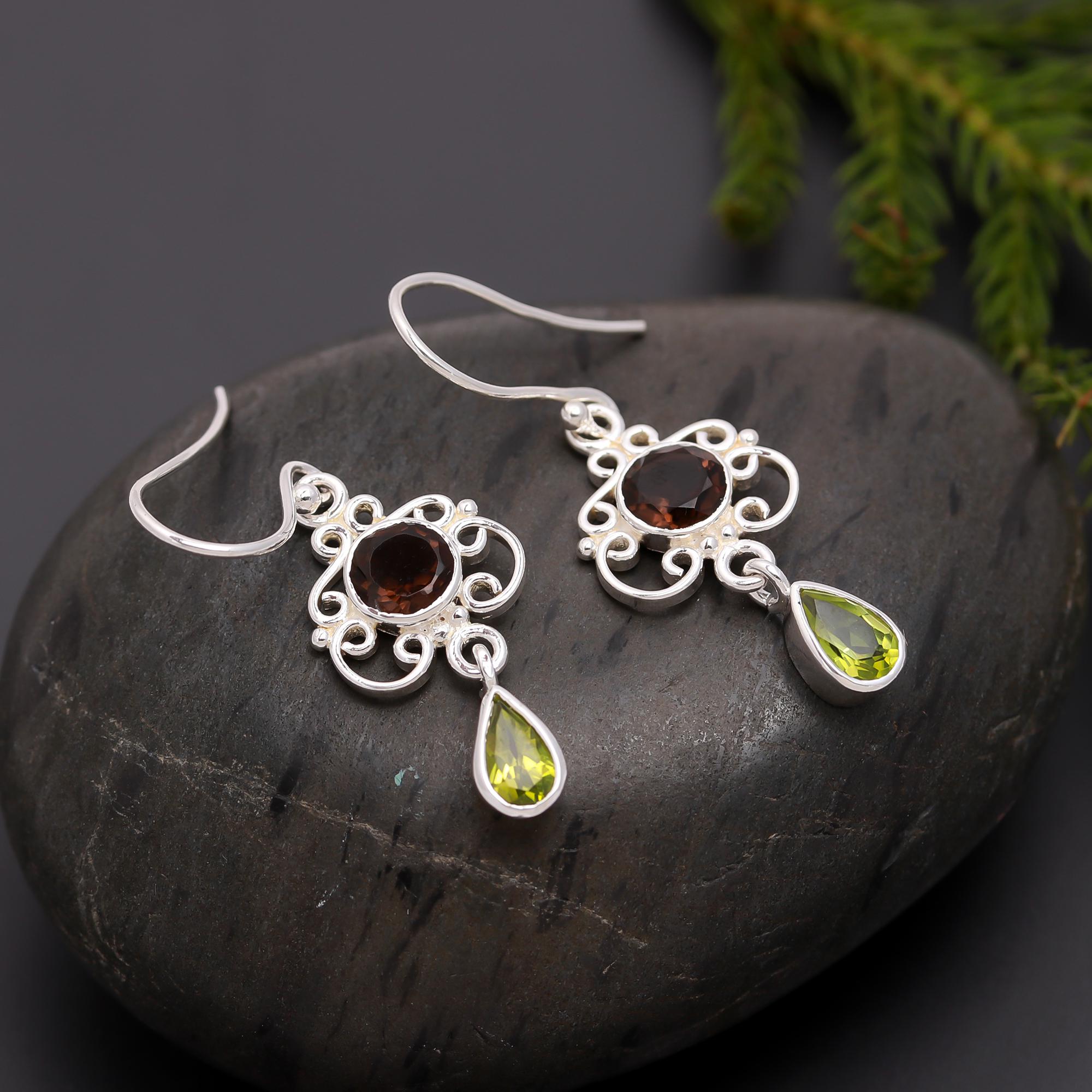 925 Silver Garnet and Peridot Filigree Dangle Earrings