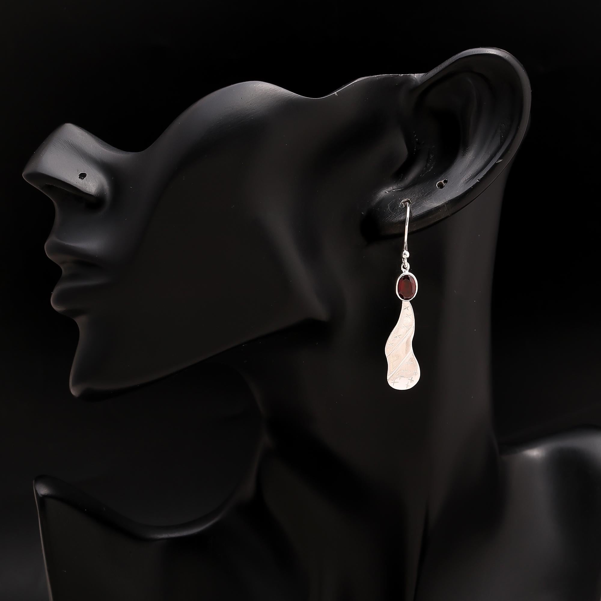 925 Silver Twisted Garnet Dangle Earrings