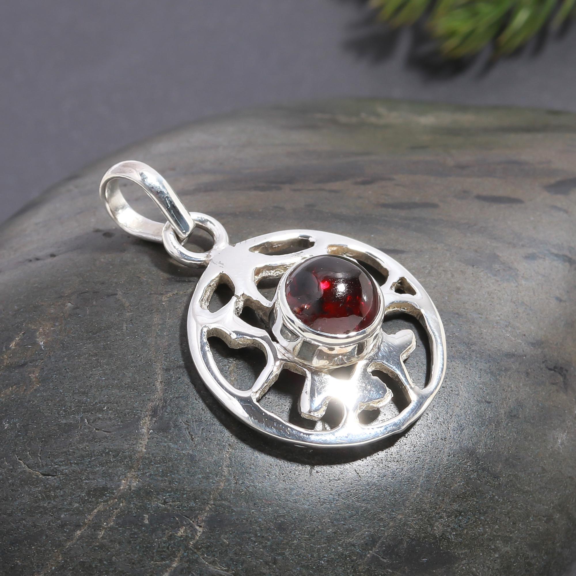 925 Silver Garnet Pendant
