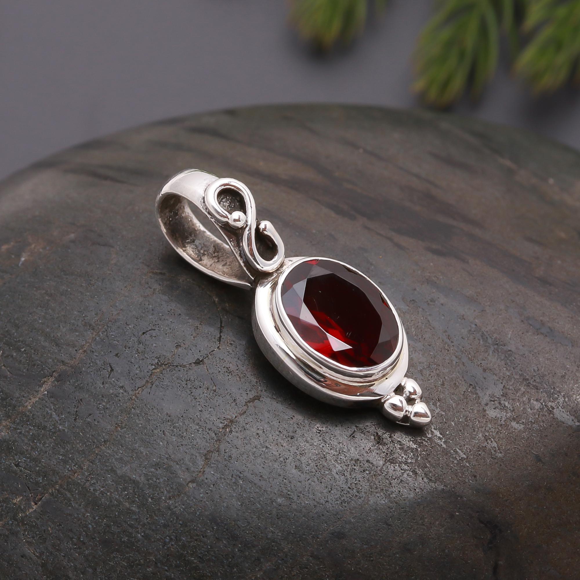 925 Silver Garnet Pendant