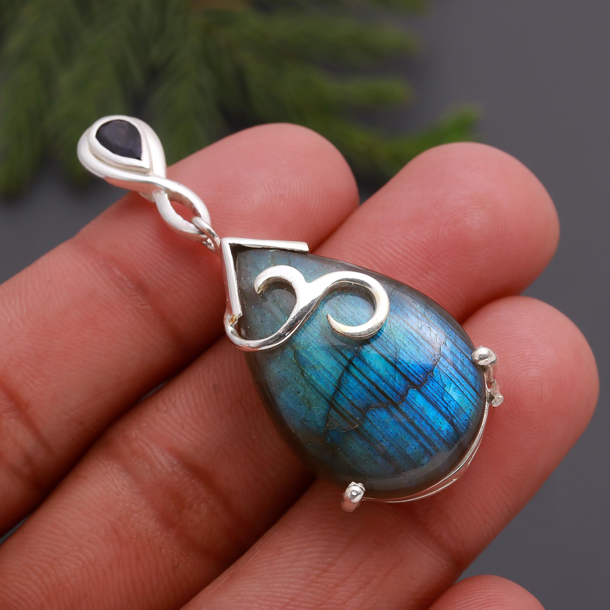 925 Silver Labradorite Pendant