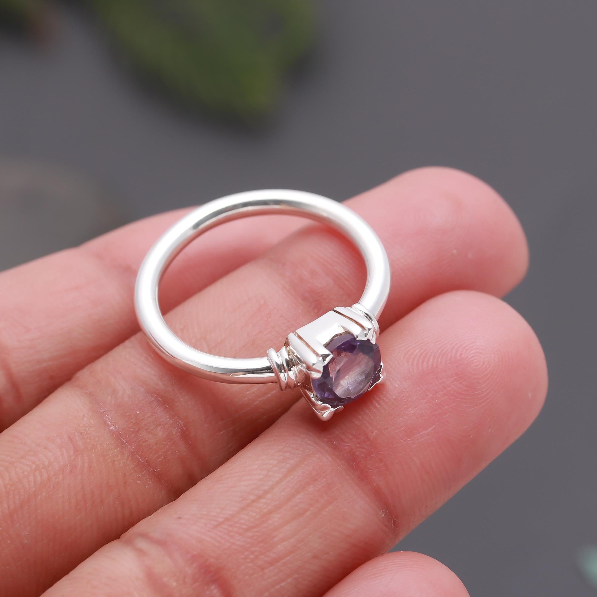 925 Silver Amethyst Solitaire Ring