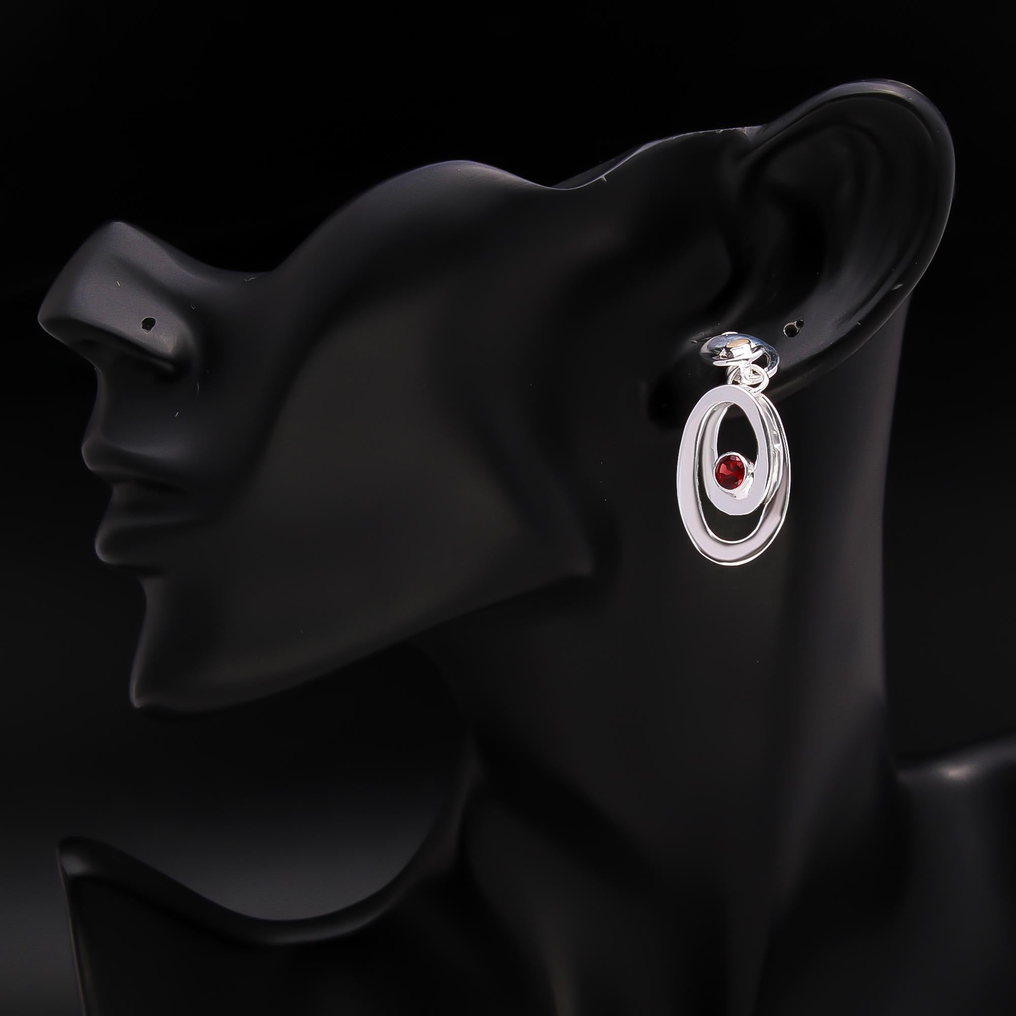 925 Silver Modern Oval Garnet Drop Earrings