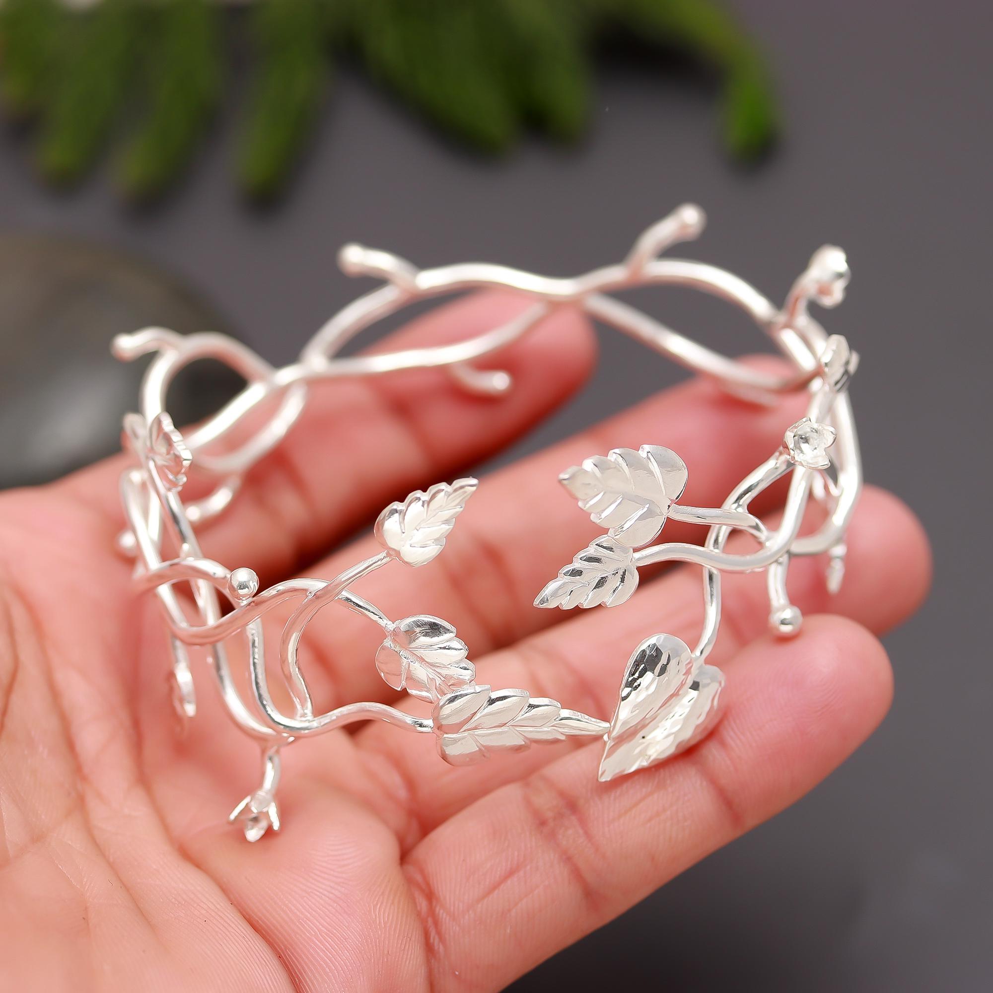925 Silver Nature-Inspired Leafy Vine Cuff Bracelet