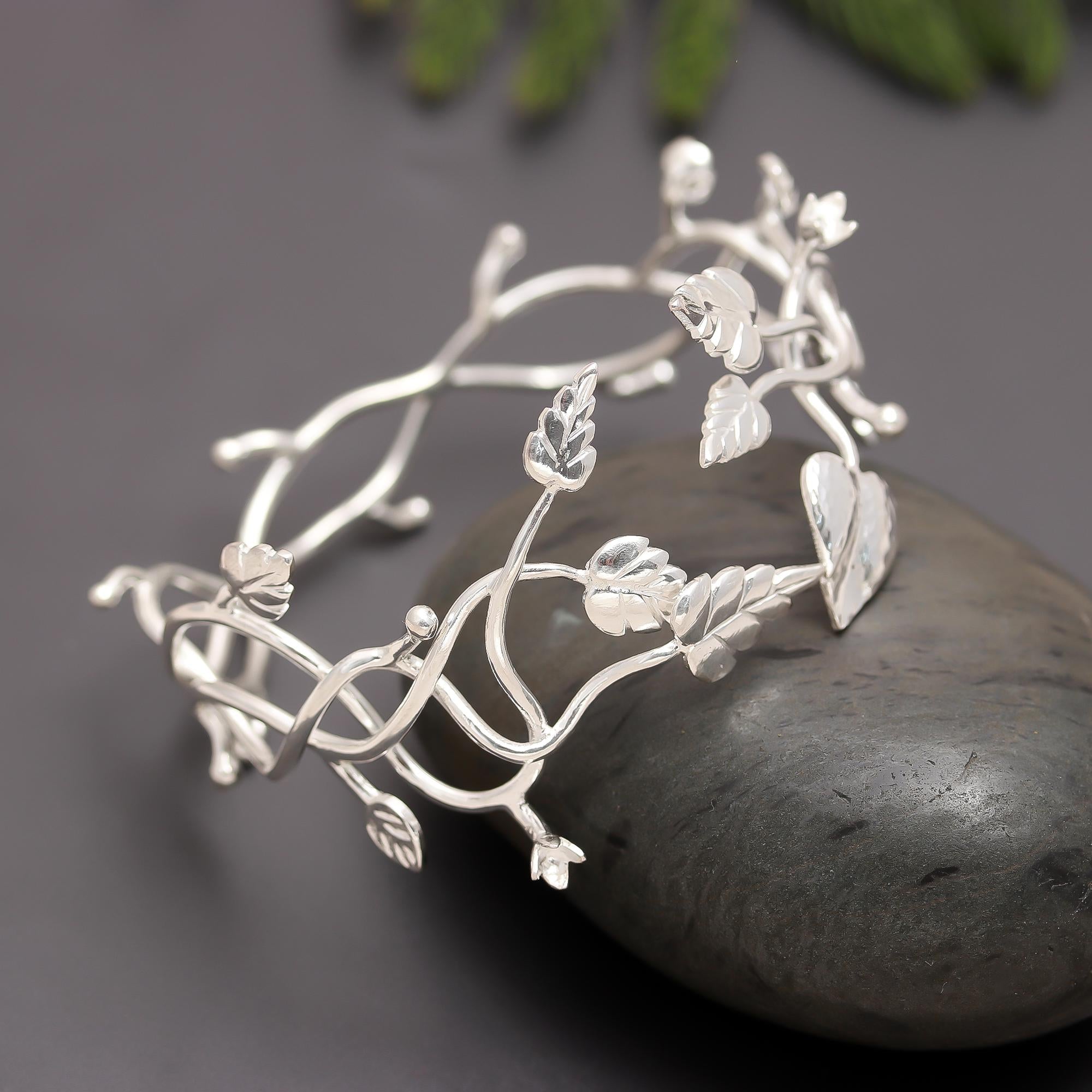 925 Silver Nature-Inspired Leafy Vine Cuff Bracelet