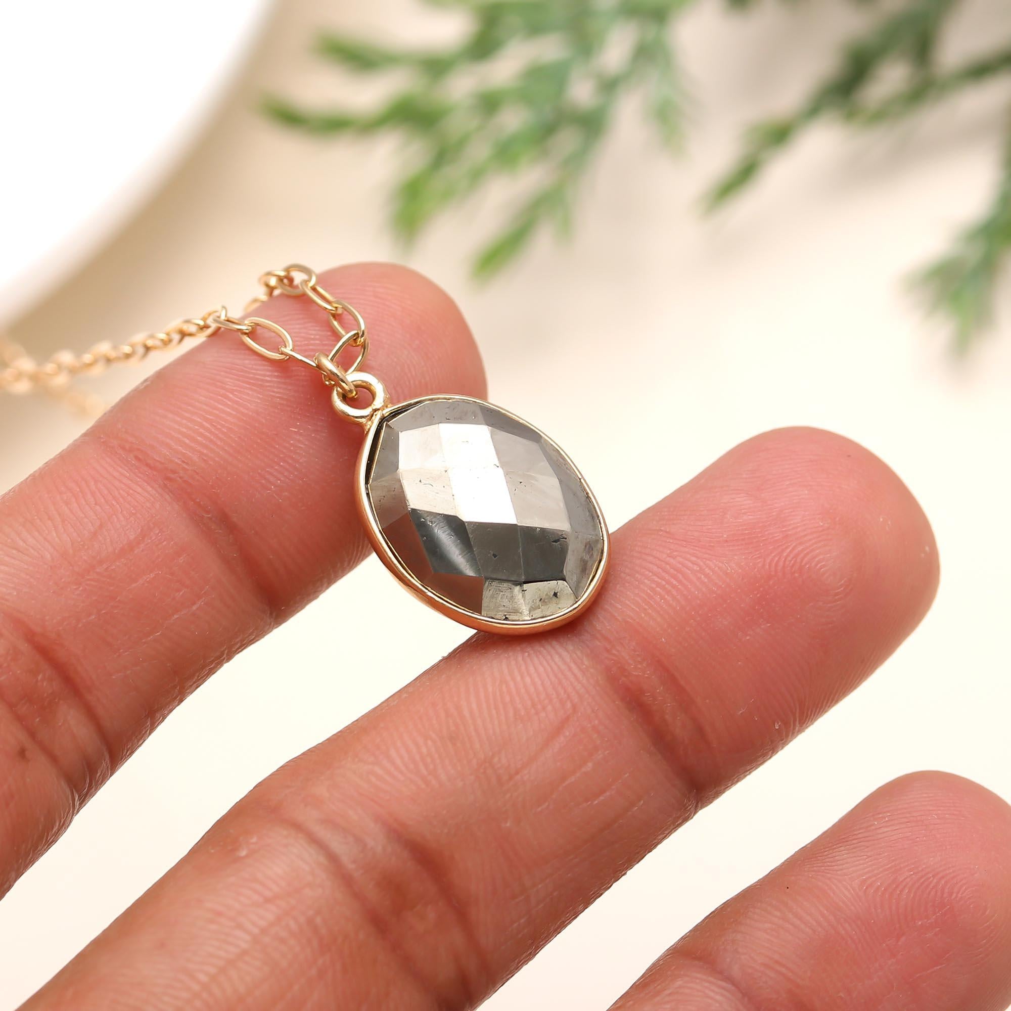 925 Silver Labradorite Pendant Necklace