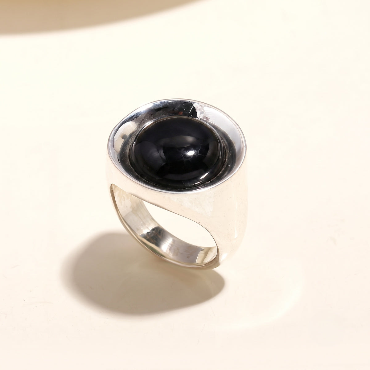925 Silver Round Turquoise Ring