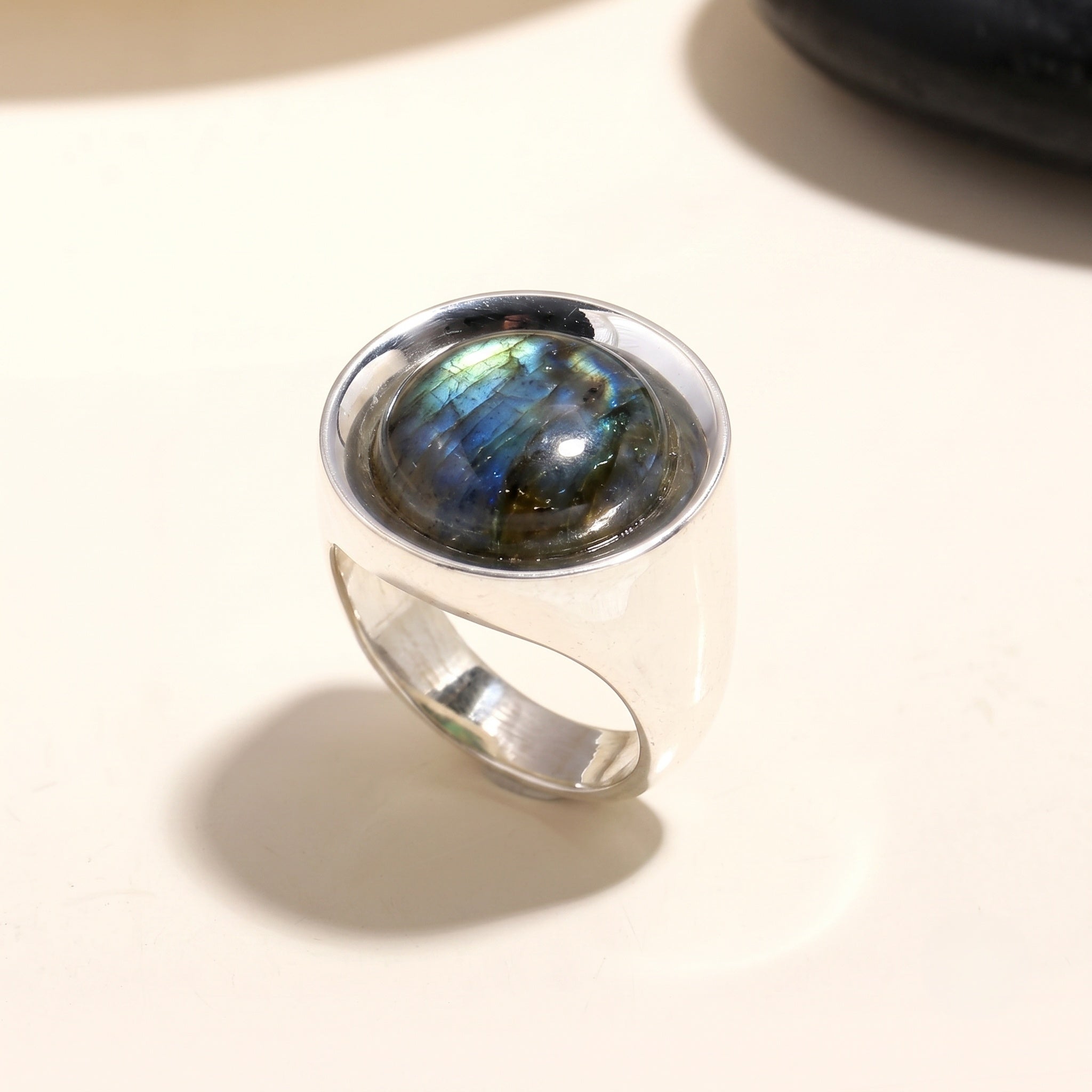 925 Silver Round Turquoise Ring
