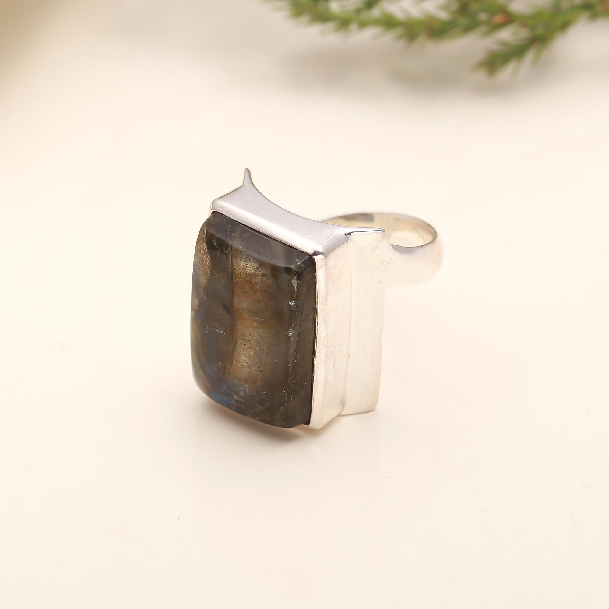 925 Silver Labradorite Ring