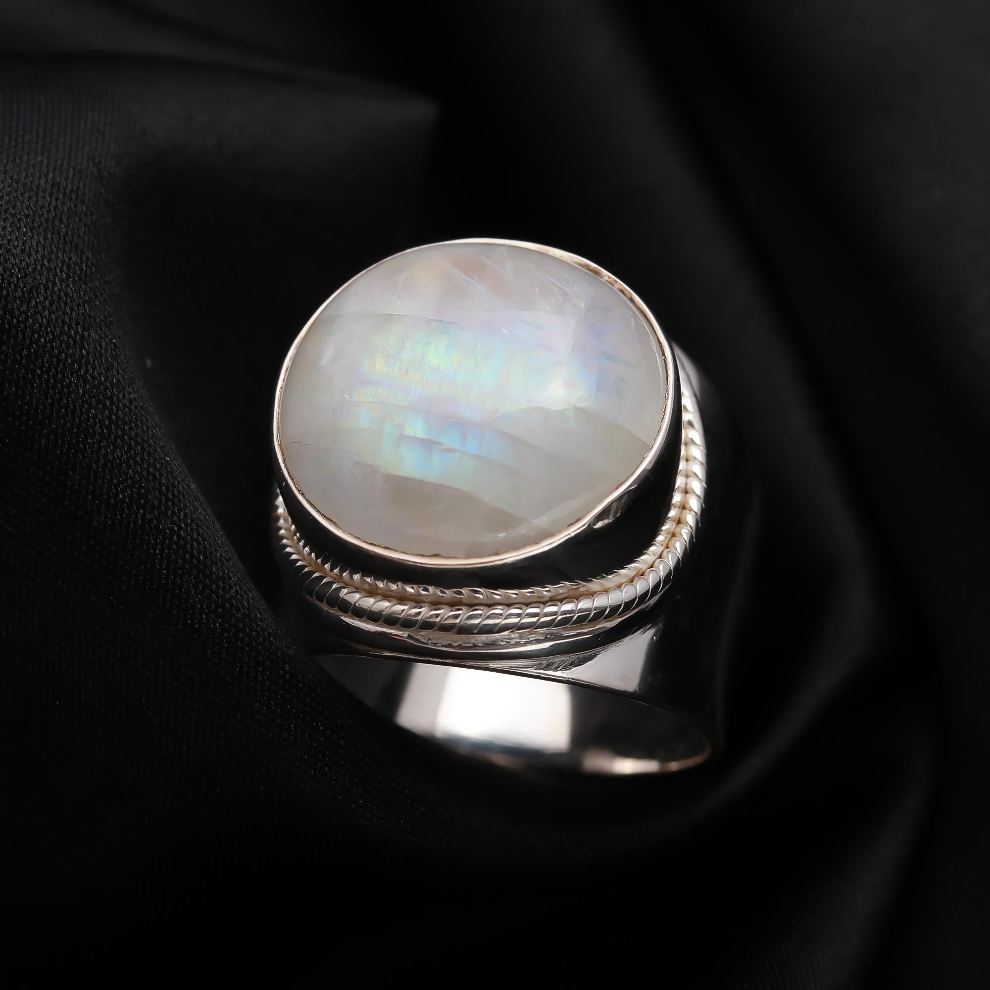 925 Silver Oval Moonstone Ring