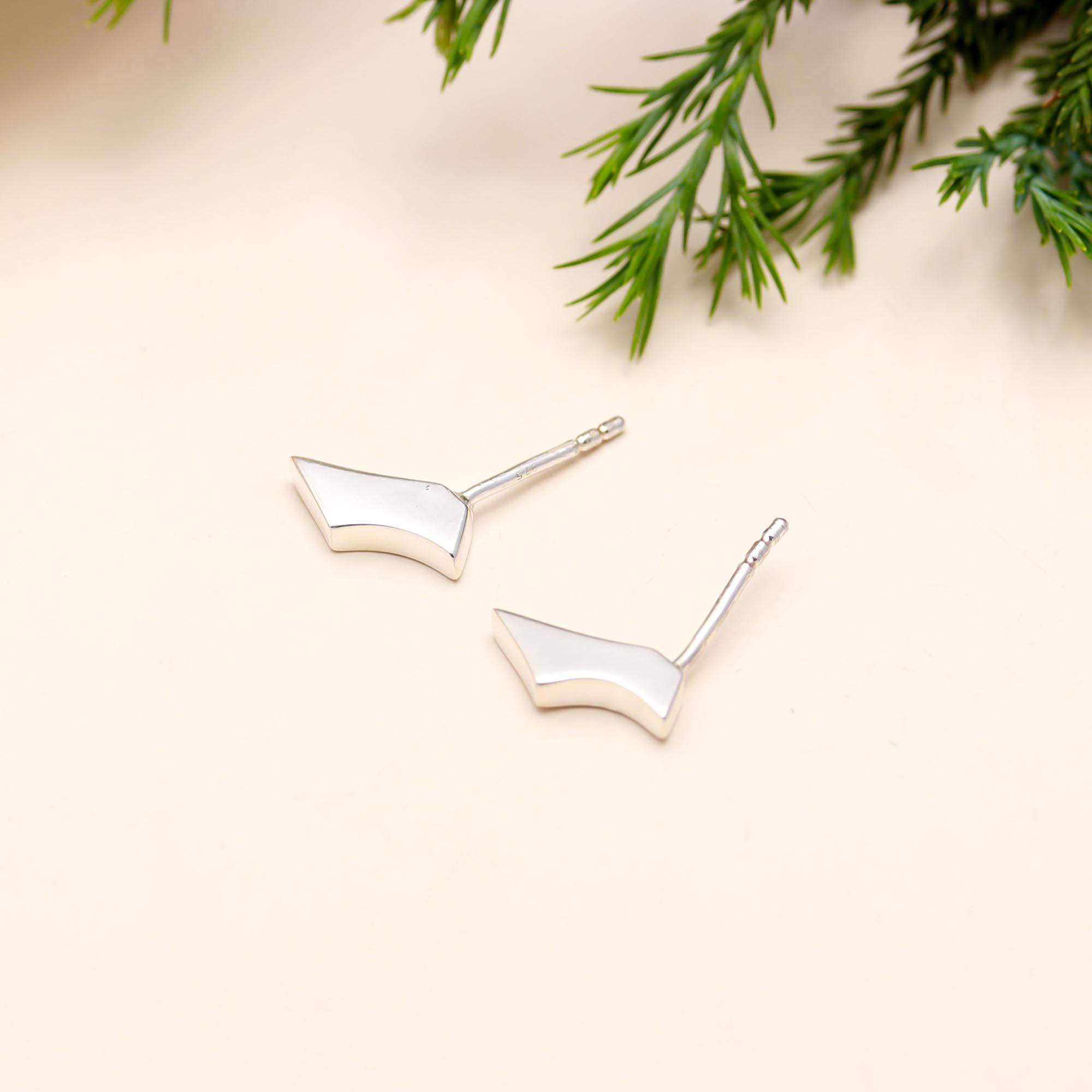 925 Silver Curve Bar Stud Earrings