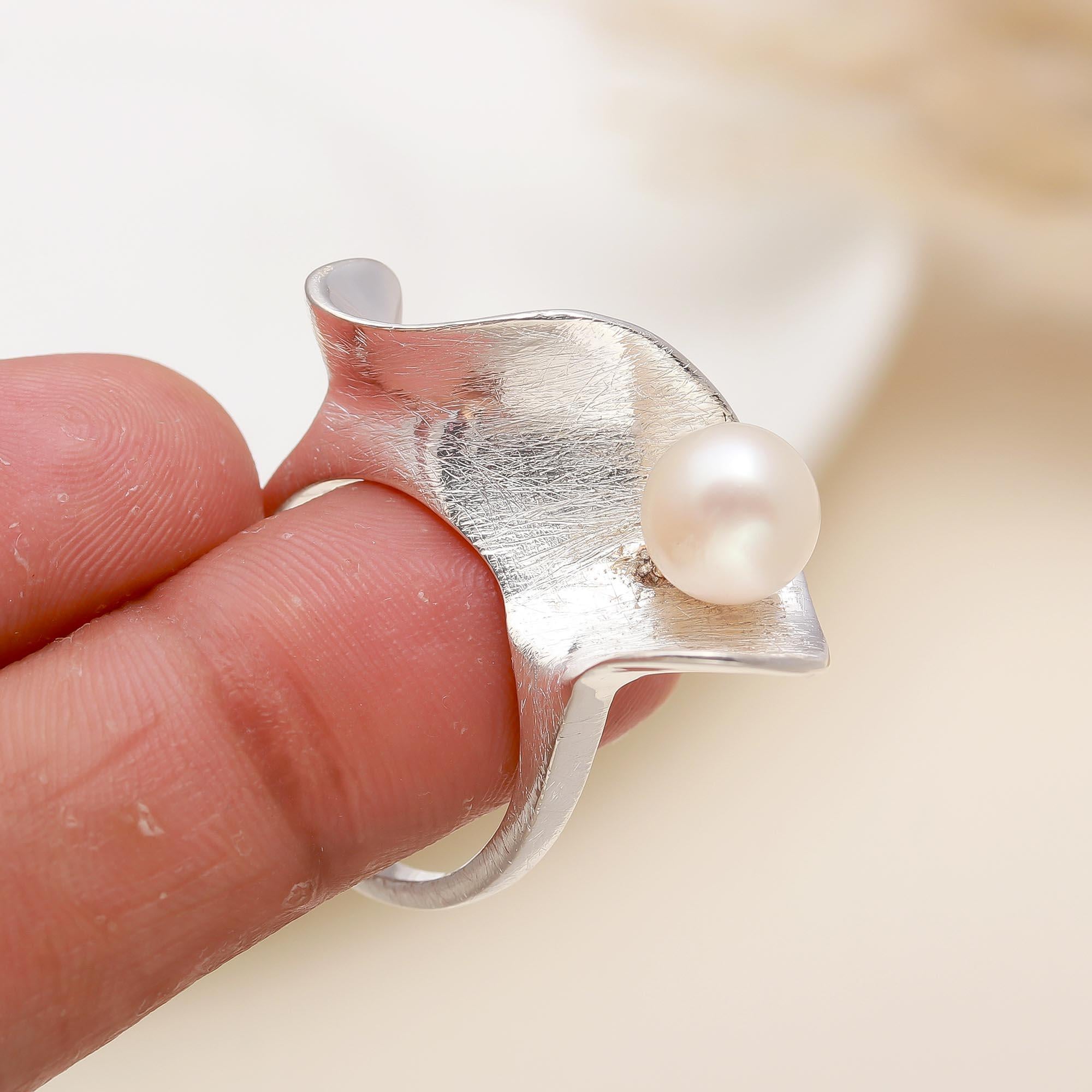 925 Silver Pearl Leaf Wrap Ring