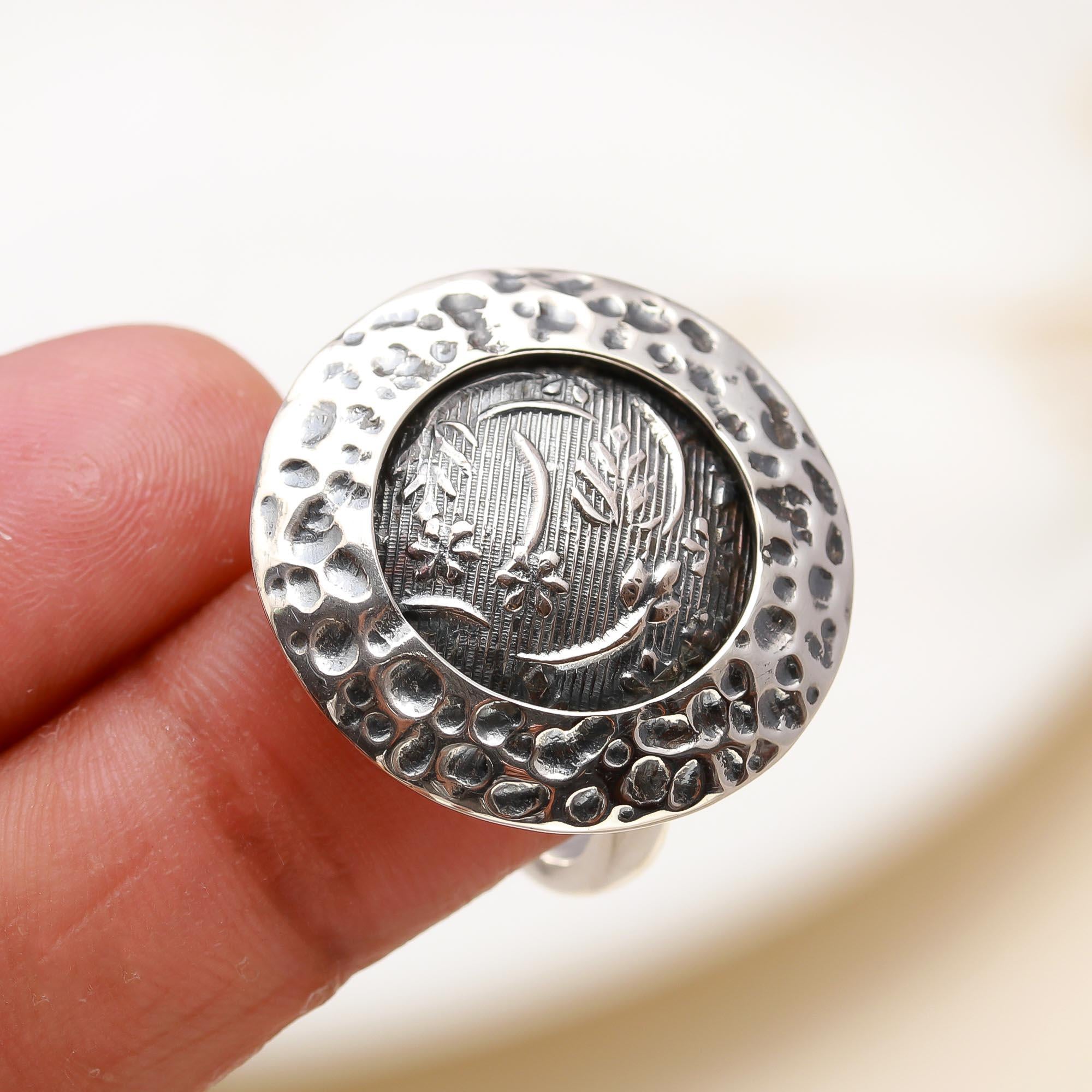 925 Silver Round Floral Etched Ring