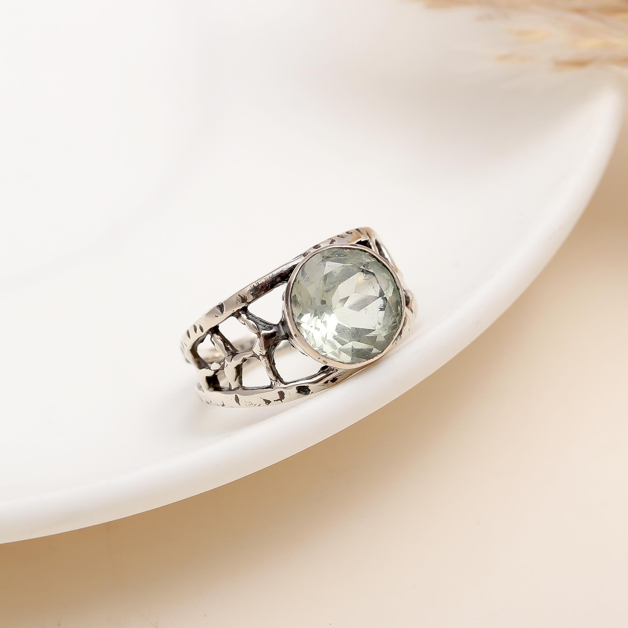 The Forest Lattice: Prasiolite (Green Amethyst) & Textured Ring