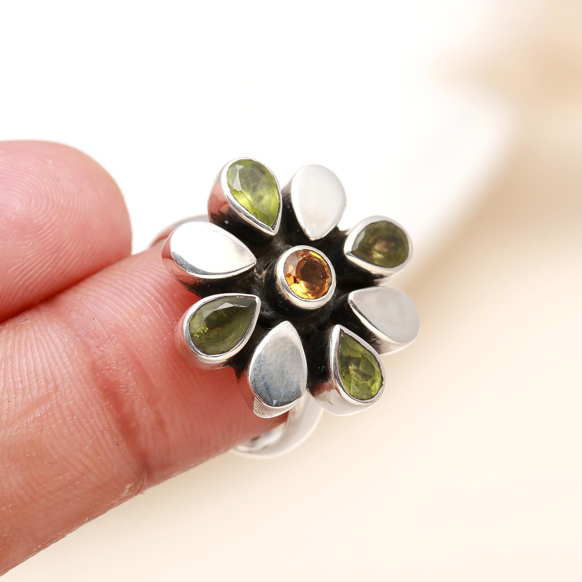 925 Silver Peridot and Citrine Floral Ring