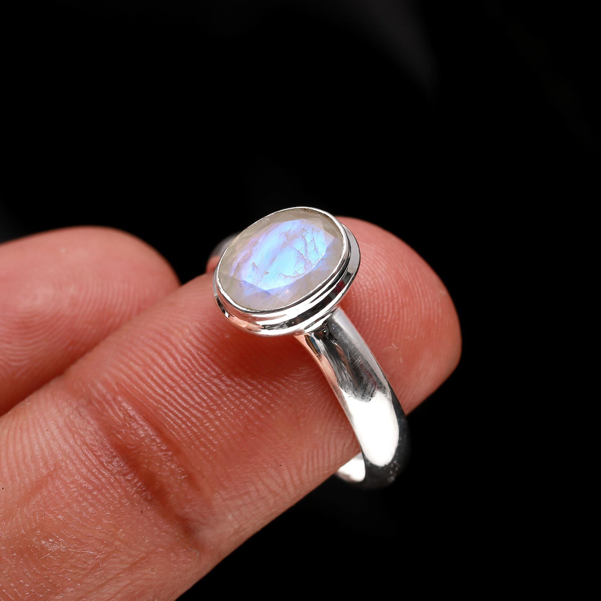 925 Silver Rainbow Moonstone Ring
