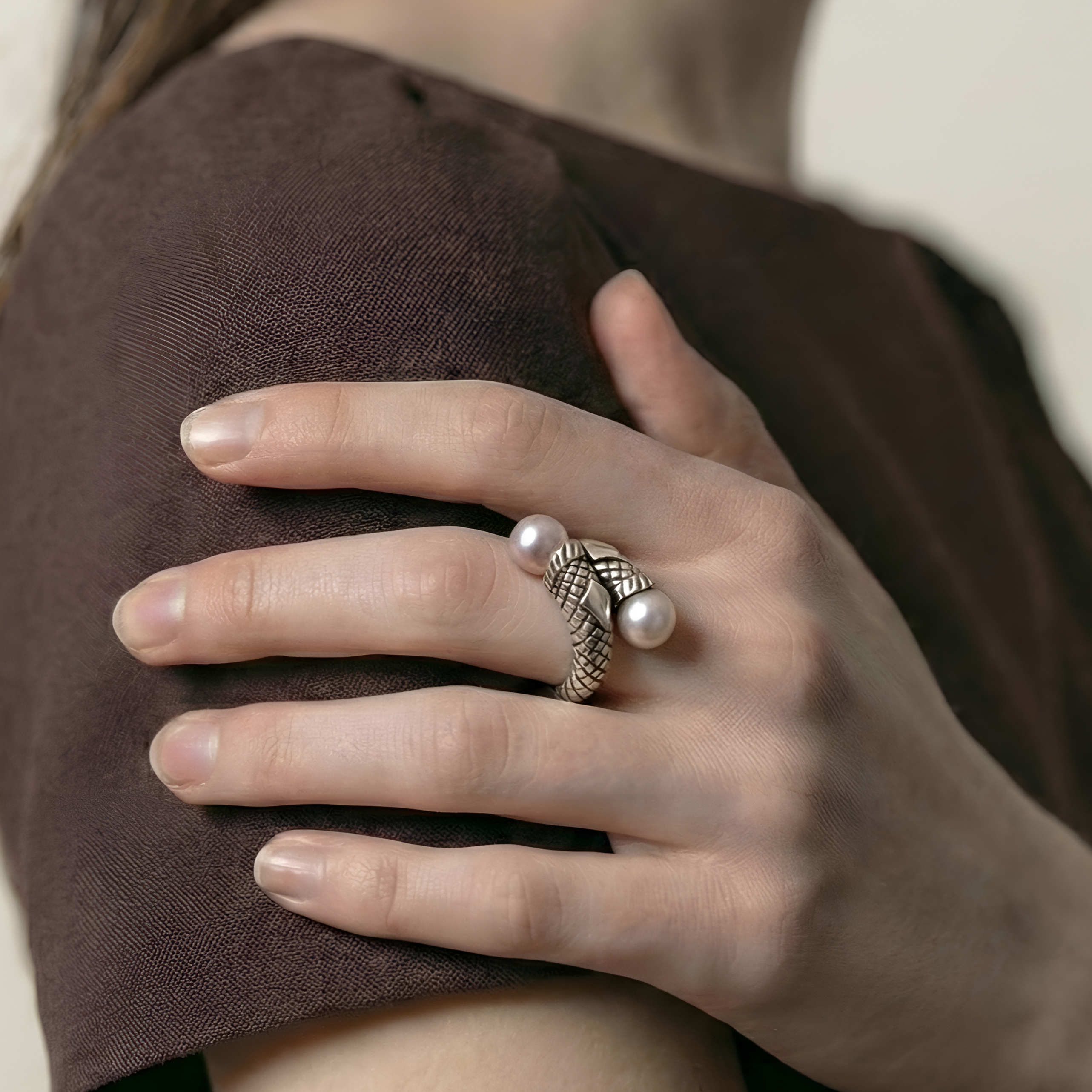 The Twin Luster: Pink Pearl Textured Bypass Ring