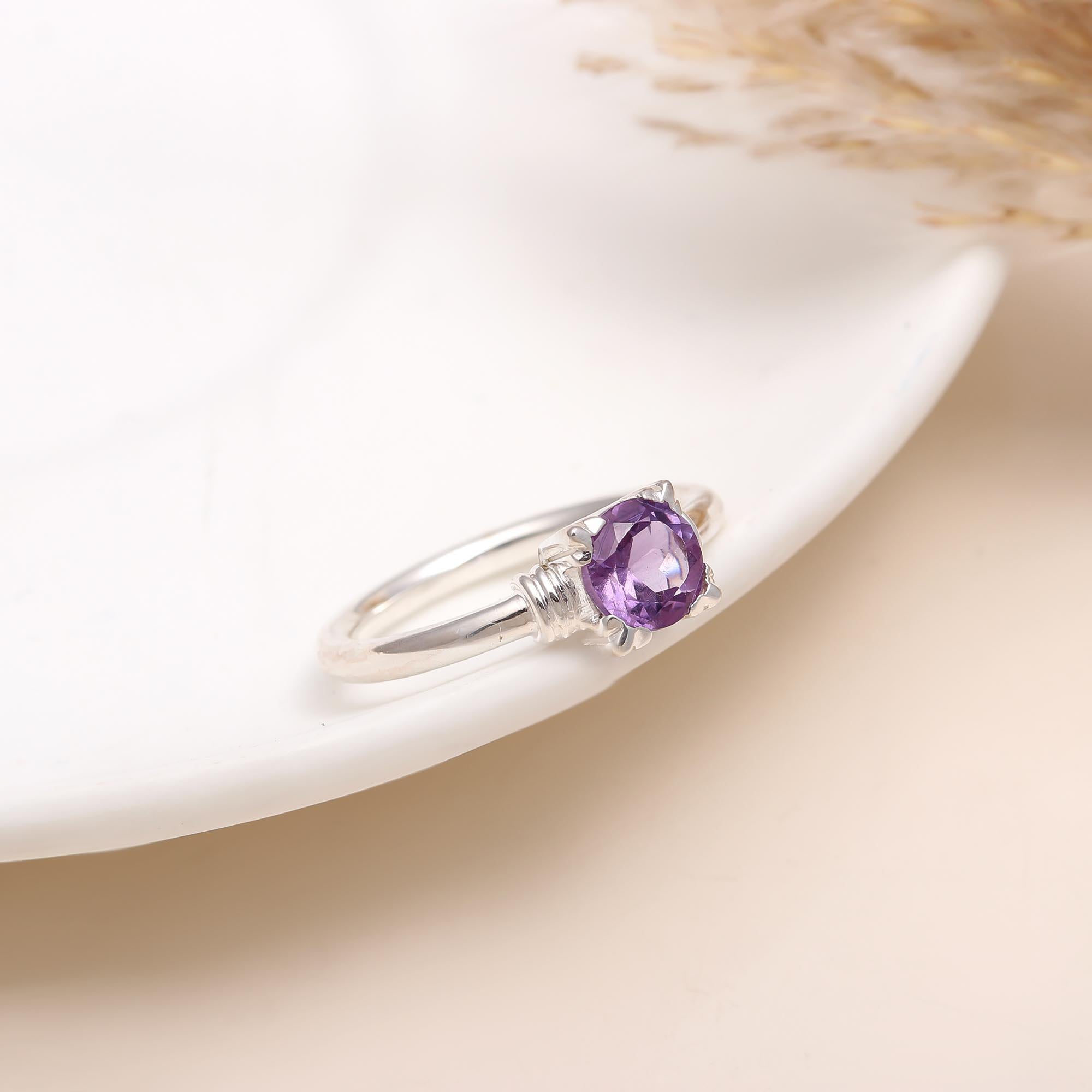 925 Silver Round Cut Amethyst Solitaire Ring front view