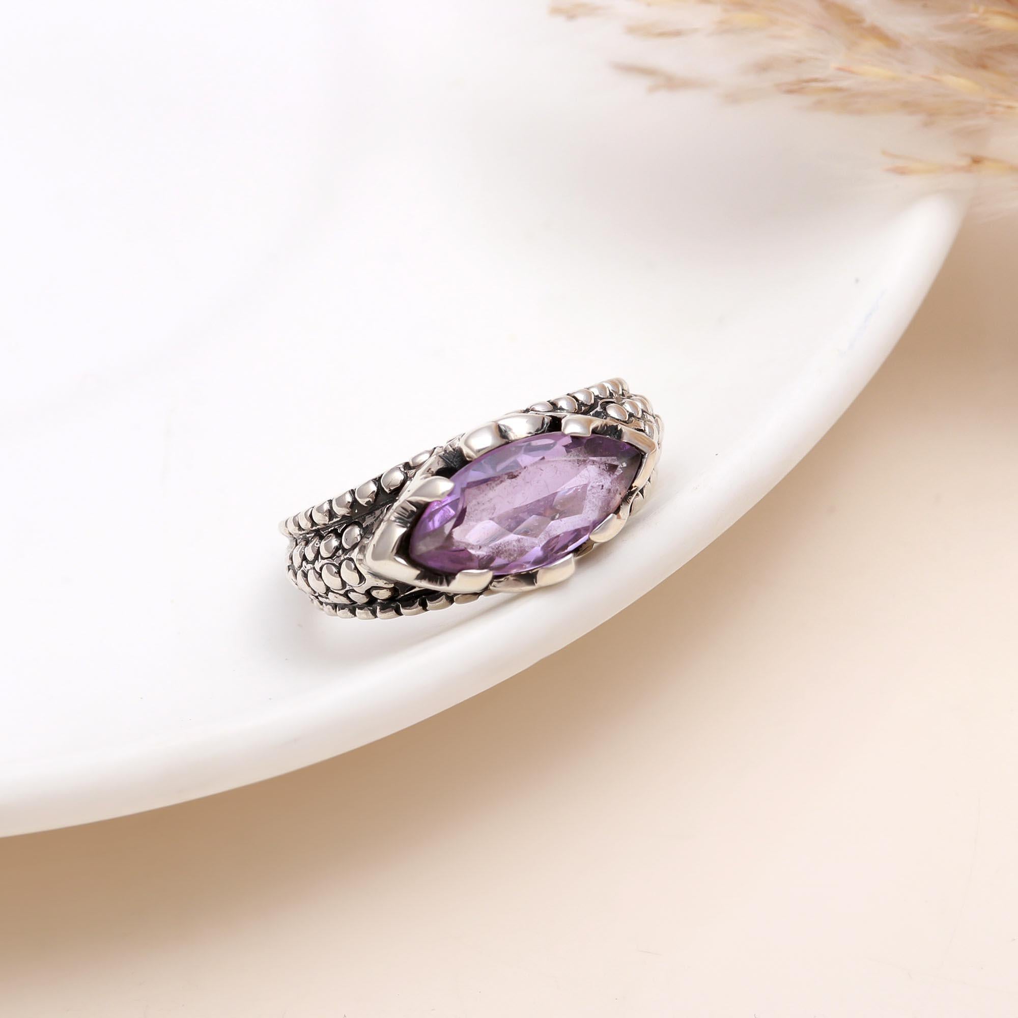 925 Silver Marquise Cut Amethyst Textured Band Ring front view