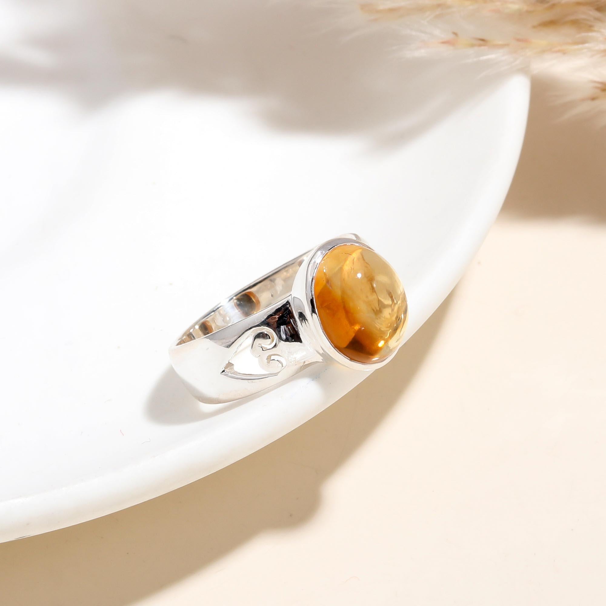 925 Silver Round Cabochon Amber Ring with Cutout Band